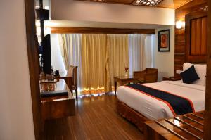 Benzz Park Family Resort Kodaikanal