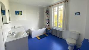 Maisons de vacances CARANTEC FAMILY HOME WITH GARDEN 6 persons : photos des chambres
