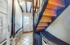 Maisons de vacances Lovely Home In Foulbec With Wifi : photos des chambres