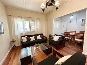 Casa Las Rosas en la mejor zona de mendoza quinta seccion