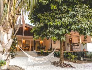 Cuatro Vientos Lodge & Apartments - Mal País, Costa Rica