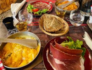 Appartements Appartement 4-6 pers - La Bourboule : photos des chambres