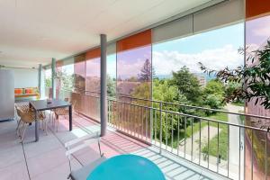 Bright & Contemporary 2-Bed, 2-Bath Apartment in Nyon CDS26-D13