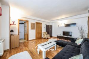 MyHouseSpain - Apartamento con Parking Caja Mágica