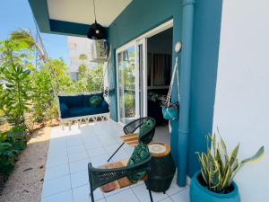 One bedroom with private garden