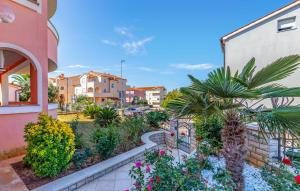 1 Bedroom Nice Apartment In Medulin