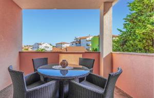 2 Bedroom Awesome Apartment In Medulin