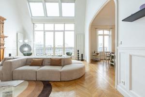 Luxueux Appartement 4BD, Arc de Triomphe