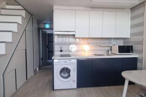 W House r505 Queen 2beds