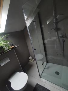 Double Room King Bed