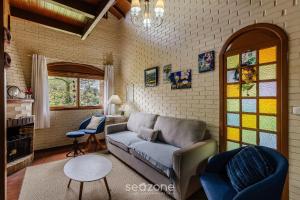 Casa c churrasqueira em Gramado RJE0980