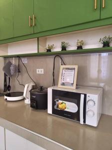 Jet01- Modern Unit in Pampanga Near Clark with Parking