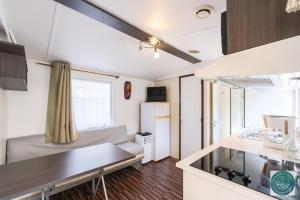 Petit cocon ensoleillé, le mobil-home Alélé