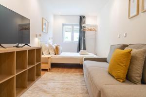 Blue Charm - Campolide Apartments