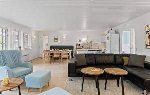 Awesome Home In Dannemare With Wifi