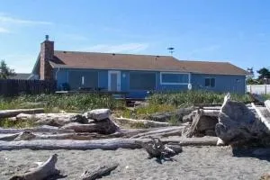 3 Crabs Beach House - Sequim