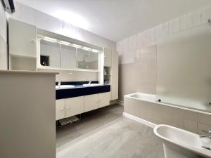 Appartements Grand appartement mer et commerces a pied : photos des chambres