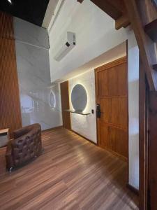 Exclusivo Apartaloft Privado frente Parque Lleras