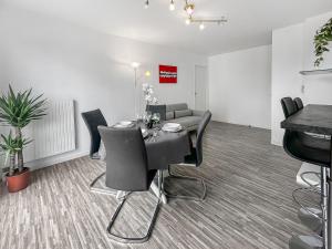 Appartements Balcon prive, parking gratuit, Orly 5 kms : photos des chambres