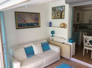 Carro, aux couleurs de la Méditerranée - 拉库罗讷