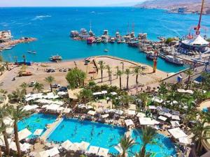 Grand SeaSuite סוויטת יאכטה דופלקס על המים - 4-star hotels in Eilat