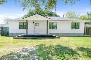 R & R's Reel Paradise 5 minutes to the harbour and 11 miles to the Beach! - Ingleside