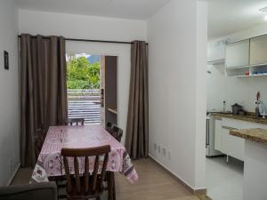 Ap térreo prox a praia, com Churrasqueira na Sacada, Ar condicionado