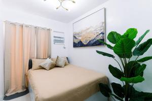 Palawan Cozy 2BR w Washer, Dryer, Gym, Pool for 6