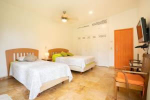 Family-Friendly Oasis with Pool in Cuernavaca