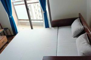 1 Br Condo Unit City Center