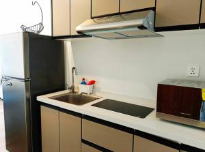 1 Br Condo Unit City Center