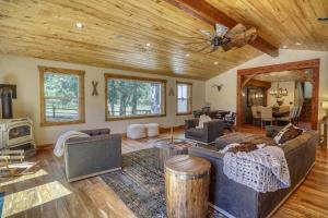 3700B County Rd. 600