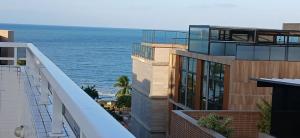 Onde o mar e o verde da mata se encontram, desfrute desse paraíso, apt 2 quartos pertinho da orla de Cabo de Branco