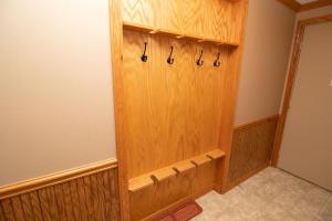 ML356 Stunning Mtn And Lake View WiFi EZ Gated Parking