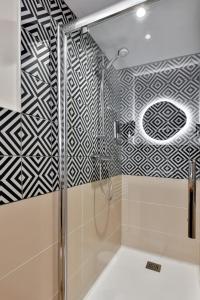 Le Chic & Biscornu - Terrasse - Clim - Centre Ville