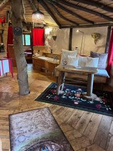 B&B / Chambres d'hotes Le Nid Dans Les Bruyeres : photos des chambres