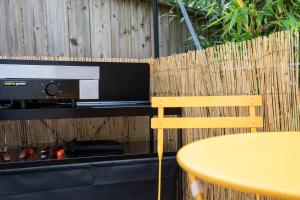 Appartements Le Chic & Biscornu - Terrasse - Clim - Centre Ville : photos des chambres
