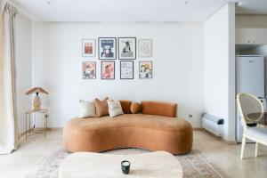 Luxury Eagle Hills Apartment