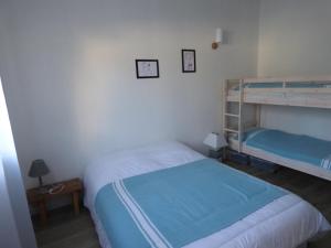 Maisons de vacances Maison a 100 m de la plage, port et commerces a pieds -Les gites de Rhuys : photos des chambres