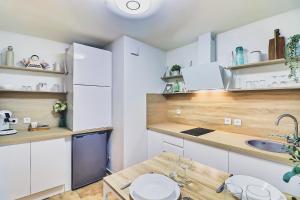 Appartements LE PTIT HONORE - Appartement 2 pers - Centre Cosy WiFi Clim Garage : photos des chambres