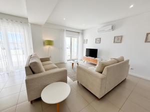 Janelas da Baía - By SCH