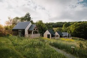 The Bulls Head Wild Cabins - Craswall