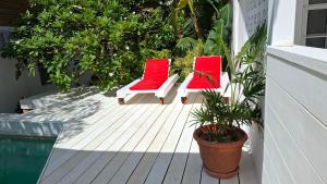 Amandas Place Casa Amancer - sea view, pool and tropical garden