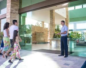 Iloa um paraíso esperando por você