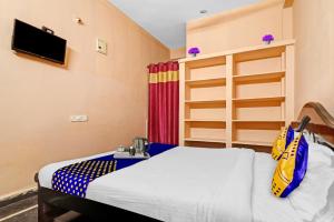 Hotel O Sree Krishna