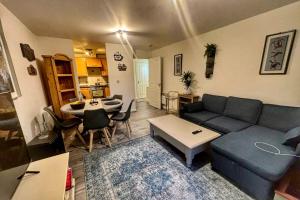 2 bed room , ensuite Flat close to Heathrow, Windsor , Langley