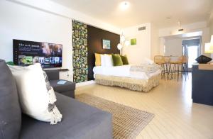 South Beach Studio Free Parking Walk to Ocean Drive