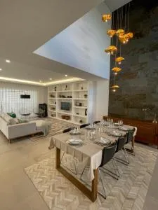 Valadares Villa - 克洛伊奥斯