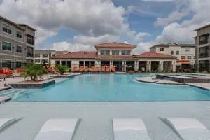 C Creek 5304i Corporate Apartment I Free Parking - Cypress