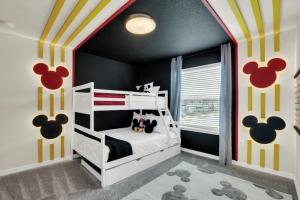 3001 Malhalo Drive villa